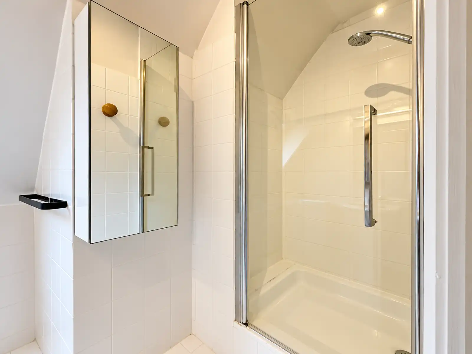 Charmante villa met renovatiepotentieel nabij Oosthoekplein foto 14