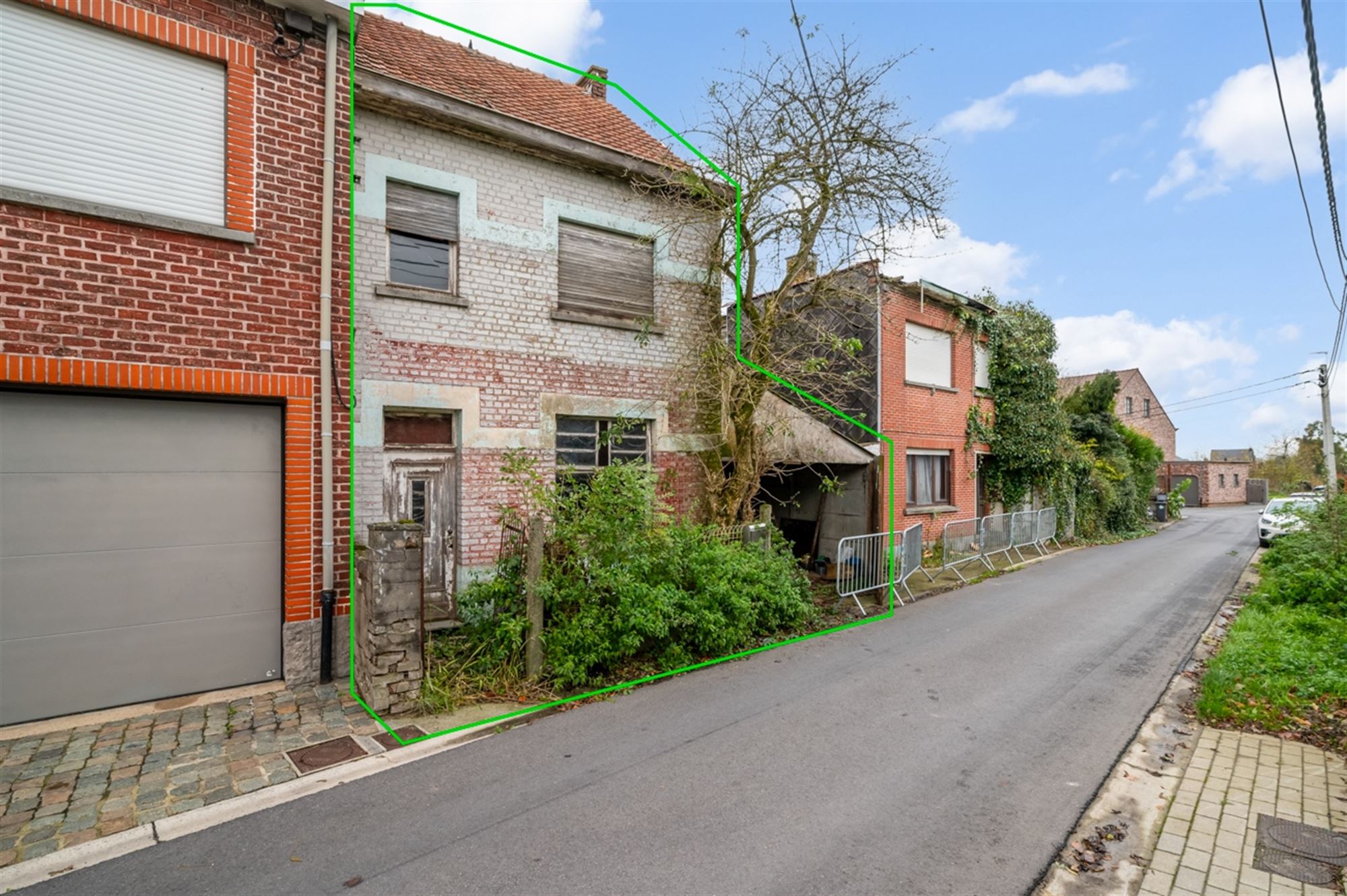 Volledig te renoveren woning op een perceel van 4a 59ca te Heldergem foto 2