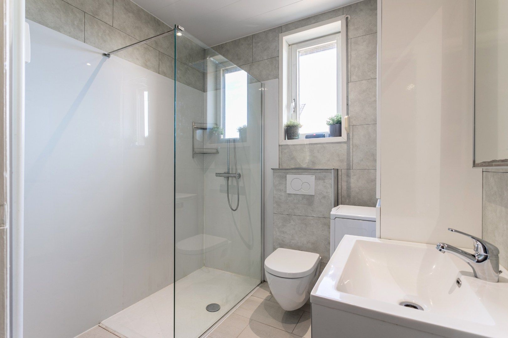 Opbrengsteigendom met 2 app in het centrum van Halle foto 29