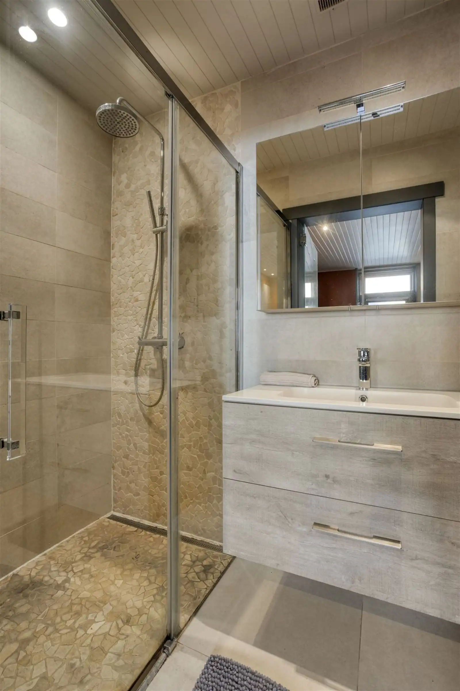 Woning met 3 slaapkmers te huur in Lennik foto 9
