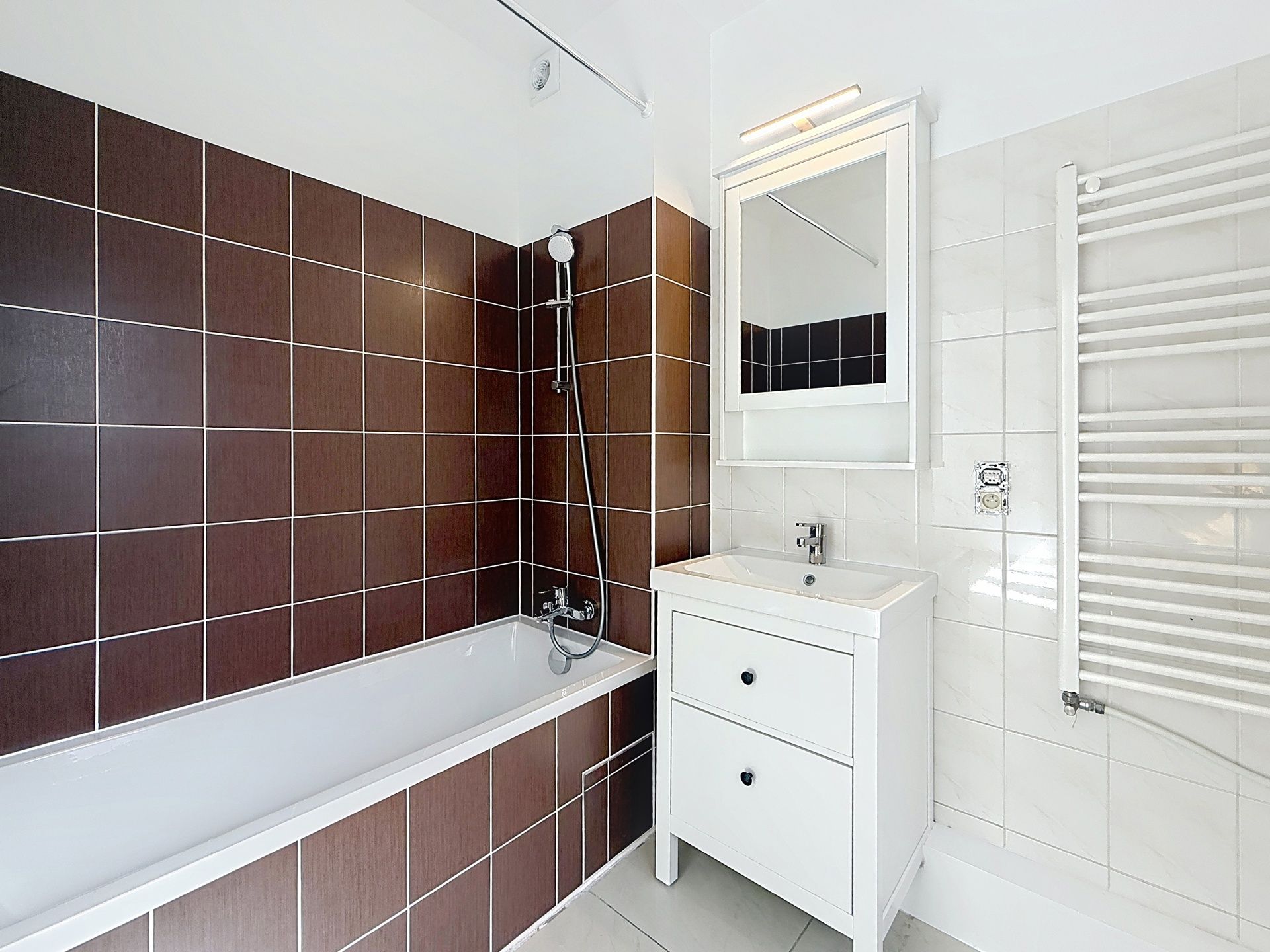 Prox. Tour en Taxi, mooi appartement 1 slaapkamer van ± 63m² foto 11