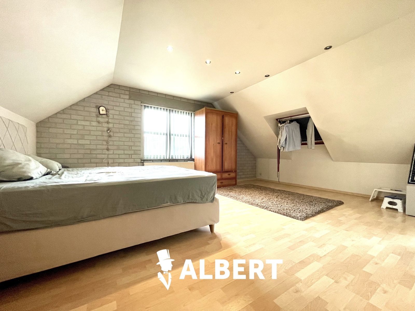 Ruim duplex appartement in Bilzen-Hoeselt te huur! foto 20
