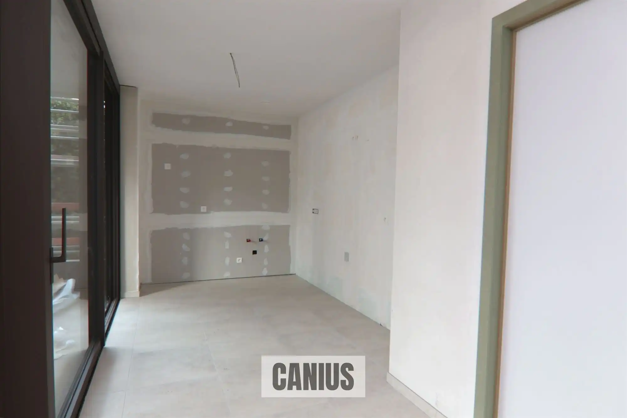 APPARTEMENT – 3 SLPKS – TERRAS IN HARTJE SINT-TRUIDEN foto 4