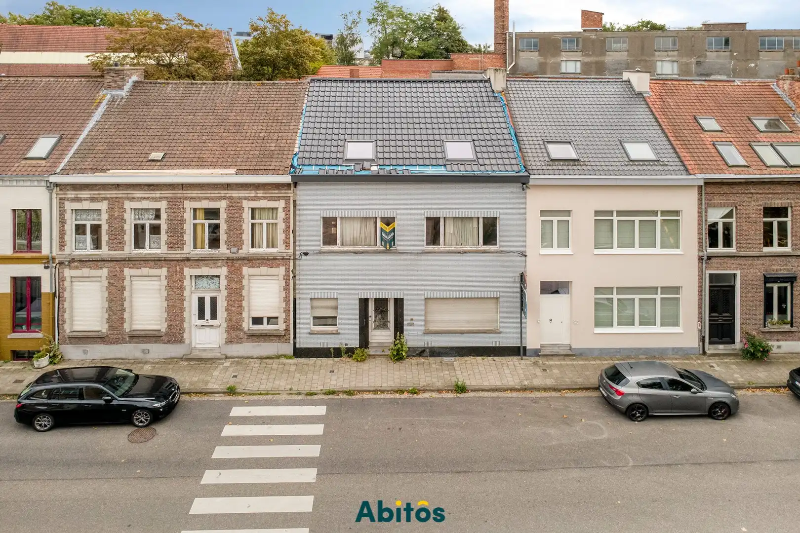Uitzonderlijke renovatiekans op toplocatie in Ekkergem foto 2