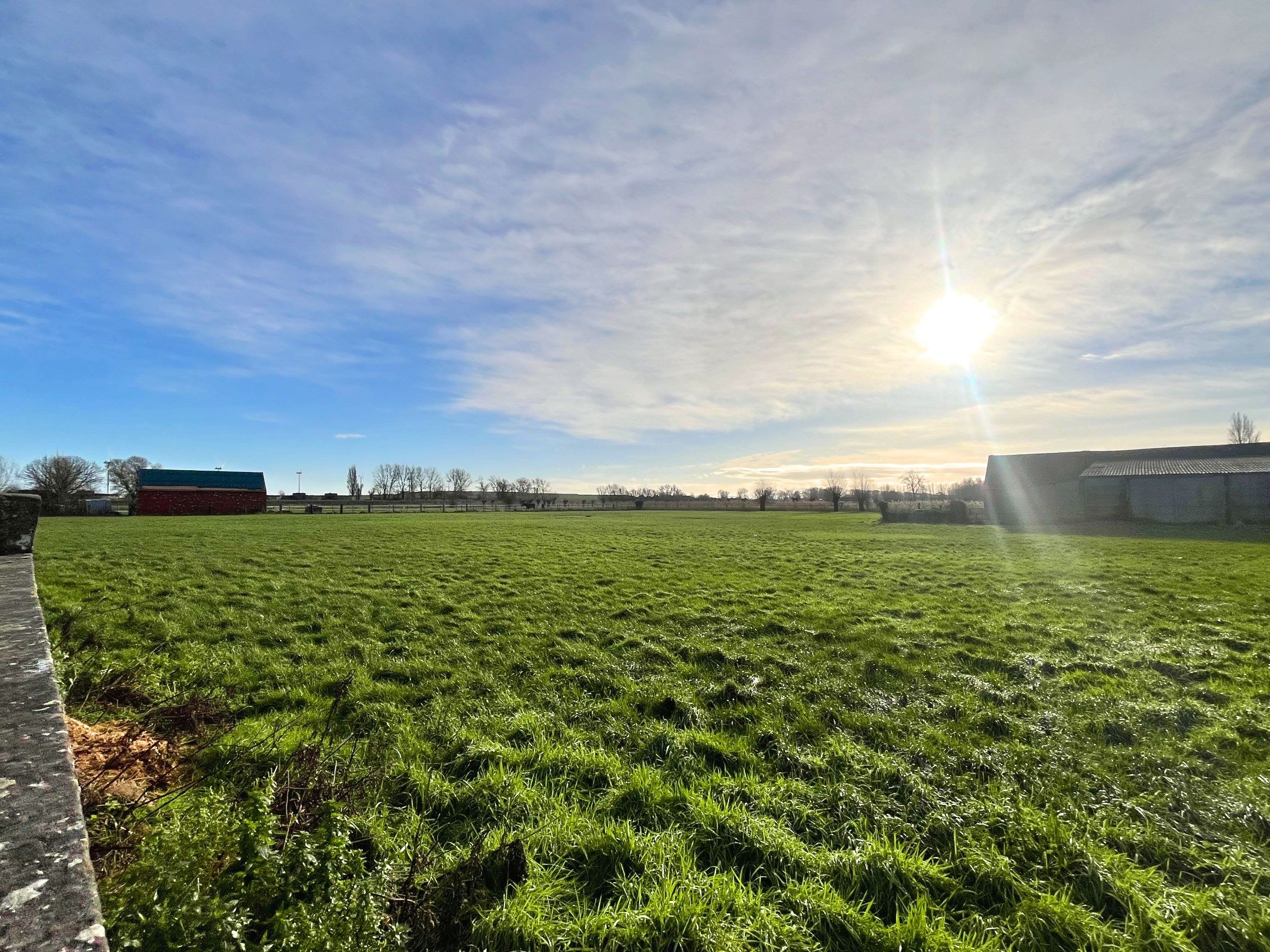 Te renoveren woning op een rustige locatie te Lissewege foto 4