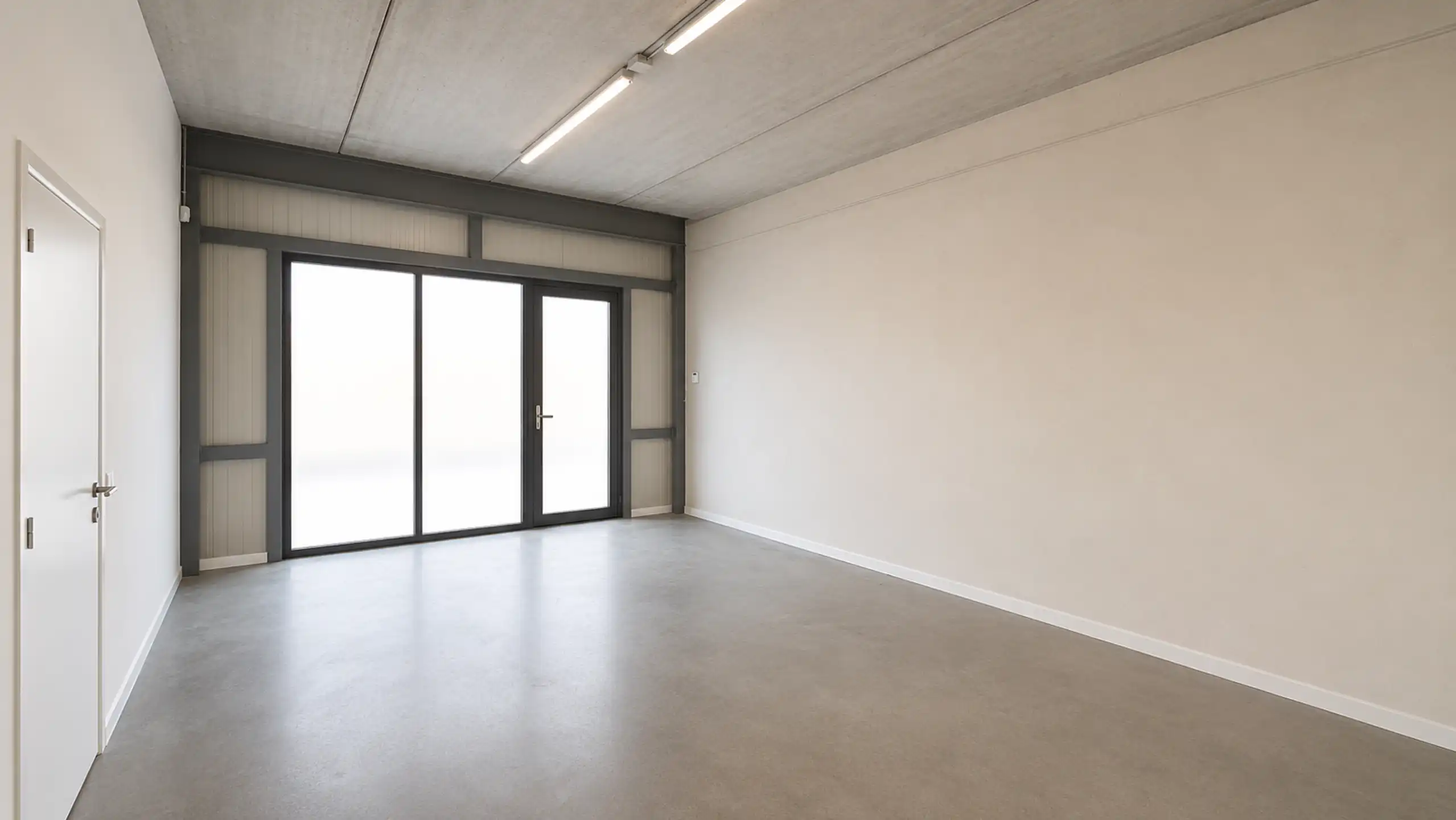 Recente KMO-unit van 400m² met kantoren op toplocatie in HZ! foto 14