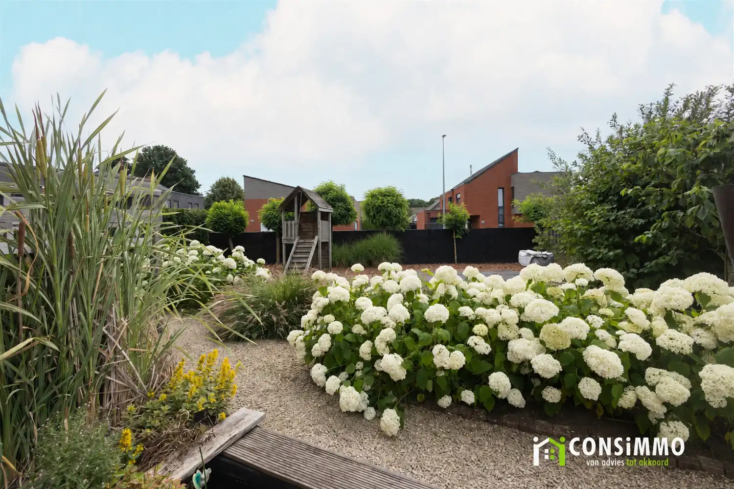 Unieke woning met een karaktervolle industrieel-landelijke architectuur foto 35