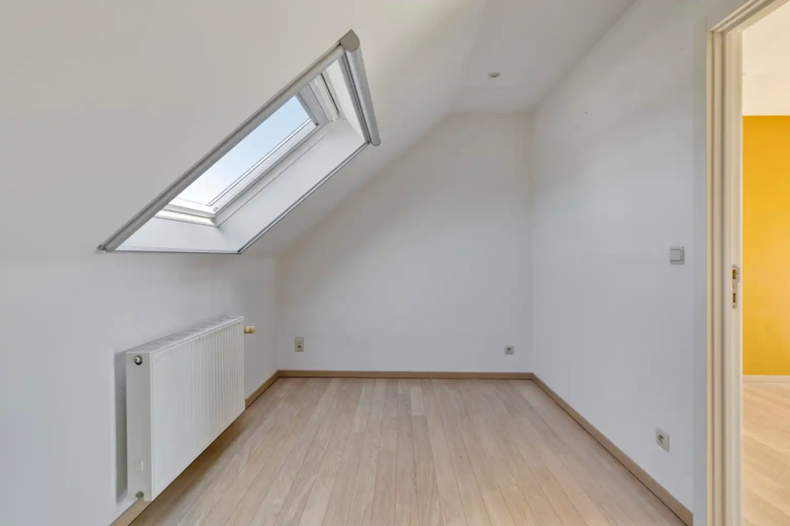 Prachtig penthouse gelegen in een rustige omgeving foto 11