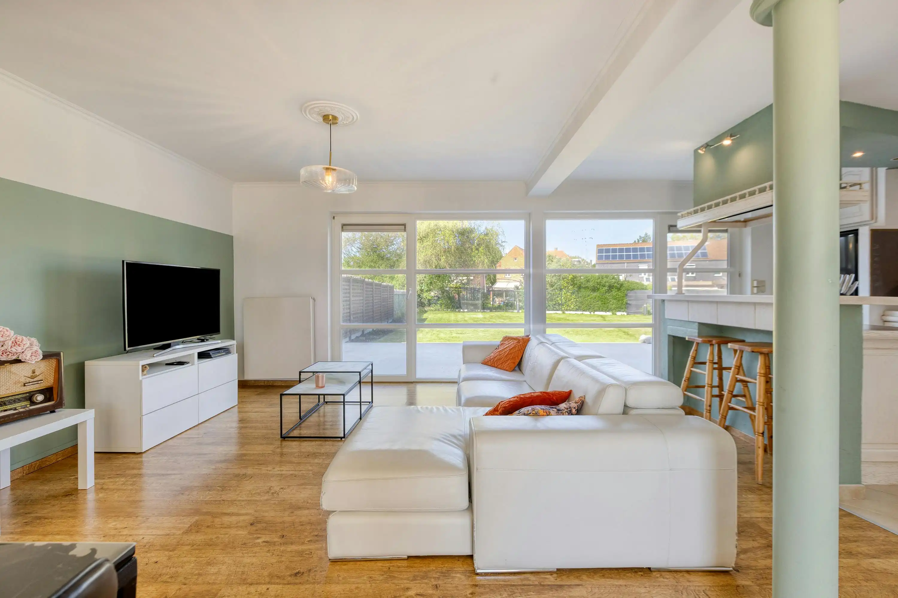 Instapklare woning met 3 slaapkamers en ruime tuin te Alken foto 4