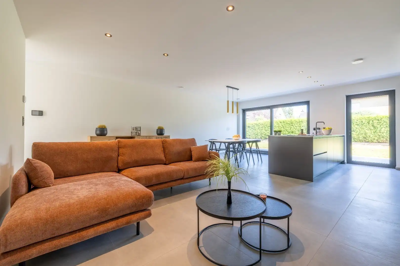 HALF OPEN NIEUWBOUW BEN-WONING MET 3 SLK, GARAGE, TERRAS EN TUIN foto 13
