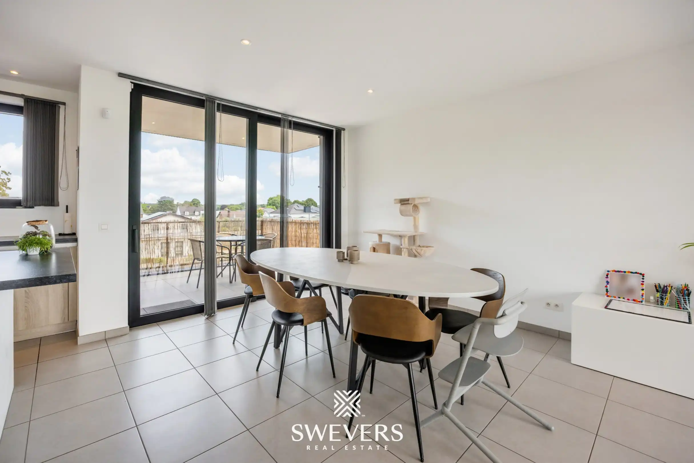 Modern appartement met 2 slaapkamers en 2 terrassen op een gunstige locatie in Houthalen foto 6