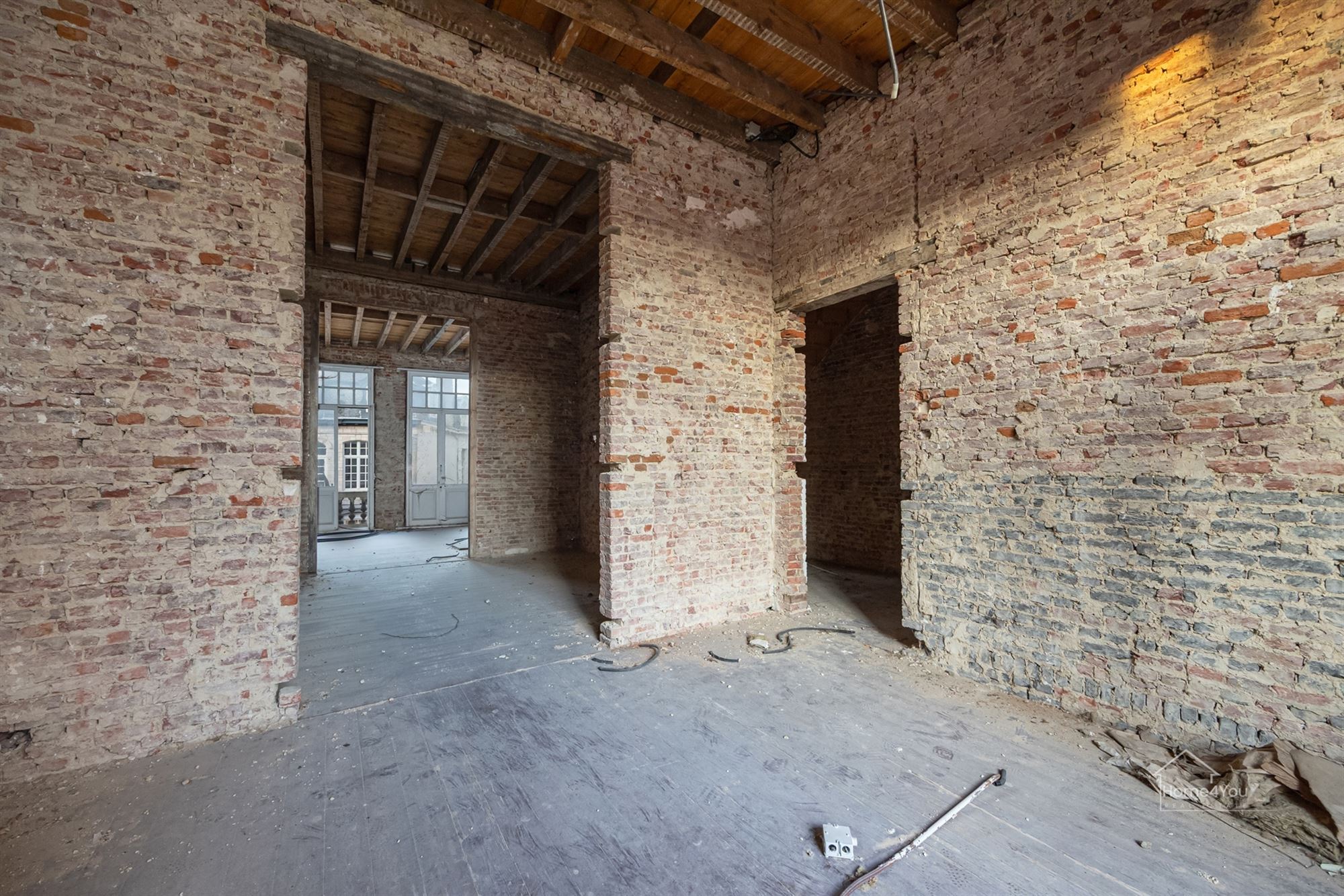 OPBRENGSTEIGENDOM MET RENOVATIEPOTENTIEEL IN HARTJE LIER foto 6