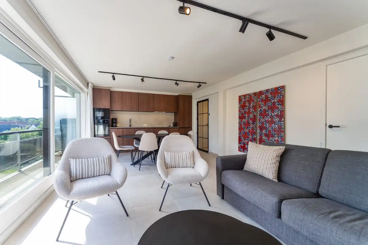 Prachtig gerenoveerd appartement nabij het strand foto 4