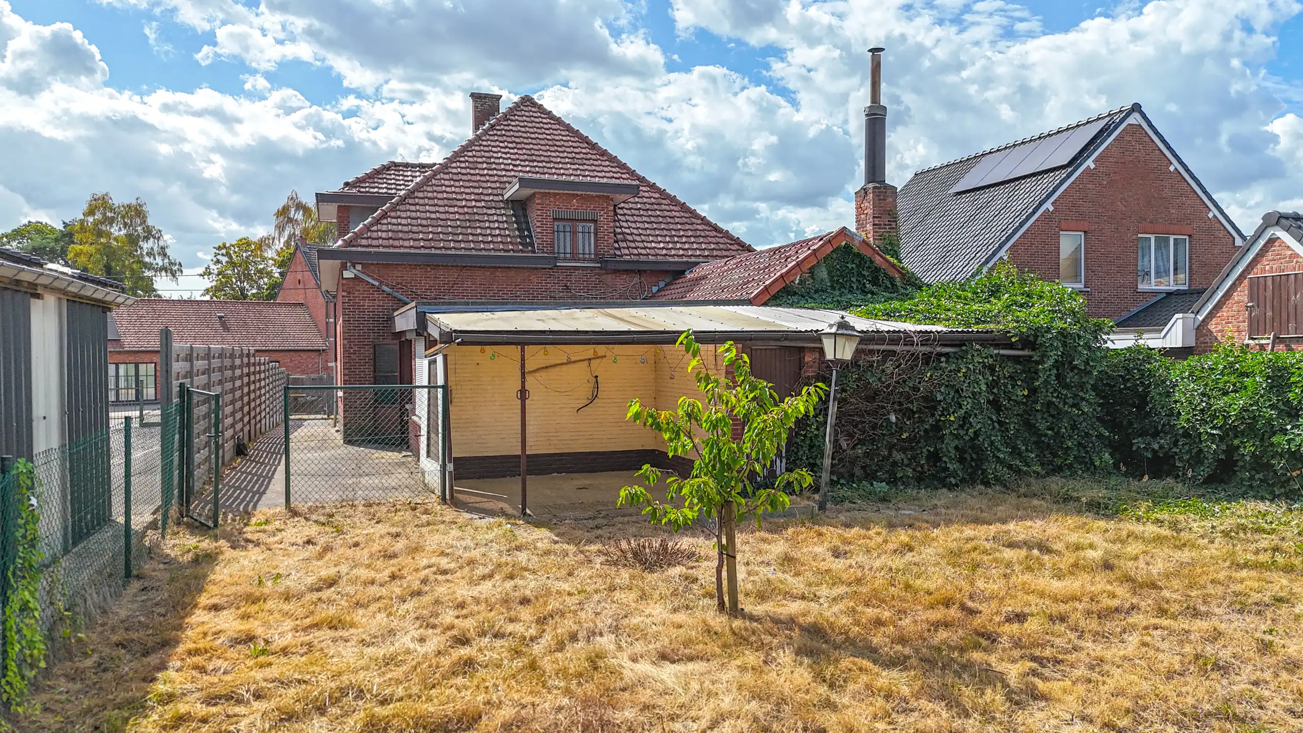 Open bebouwing met 4 slaapkamers op toplocatie! foto 40