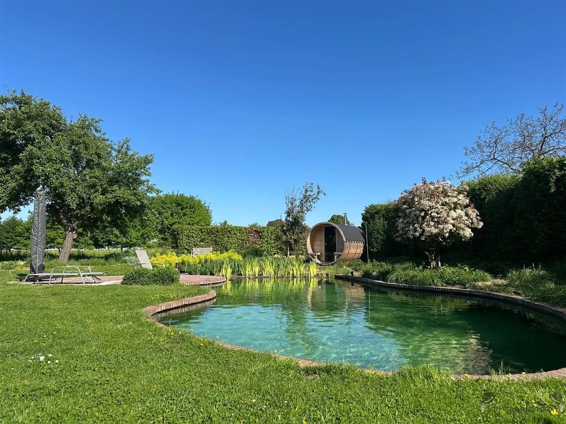 Unieke landelijk-moderne villa met adembenemend uitzicht aan Troostembergbos foto 24