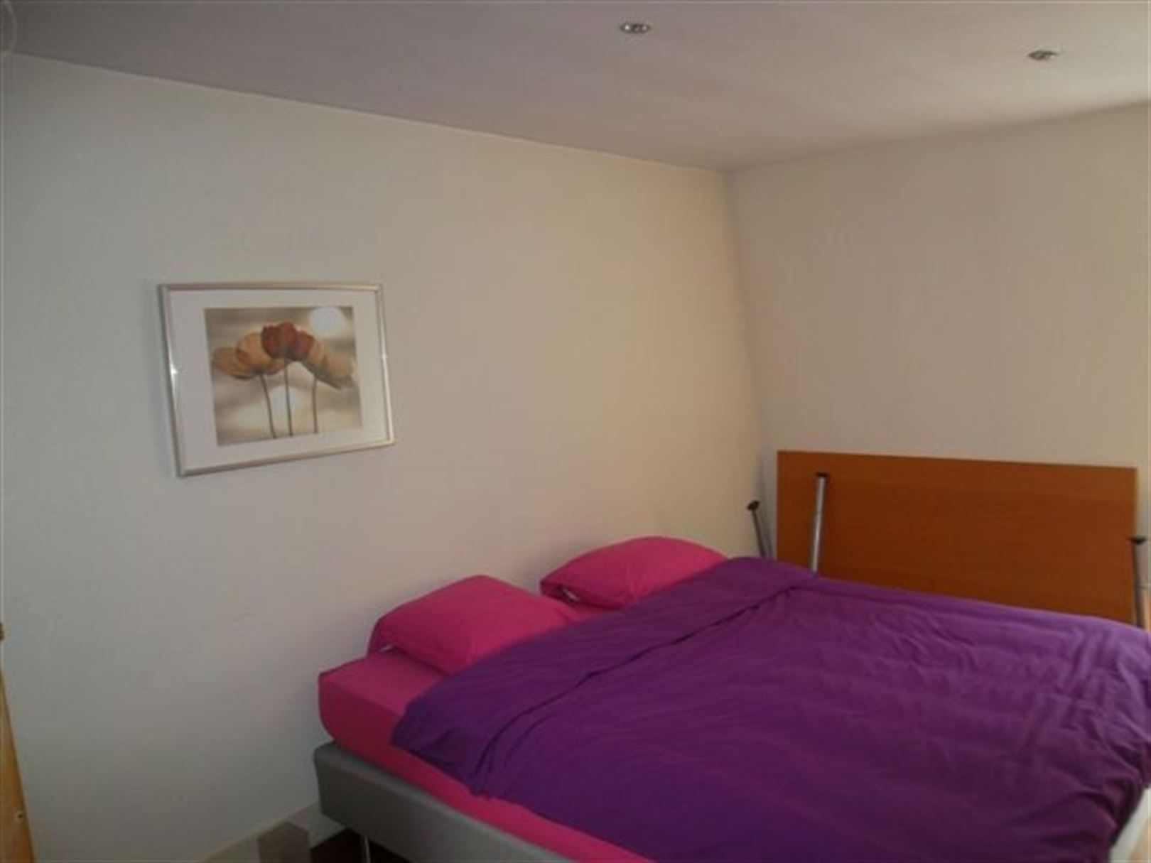 Gemeubeld  2 slaapkamer duplex appartement op 't Zuid! foto 9