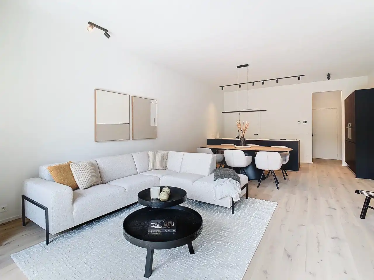 3 SLK APPARTEMENT IN BILZEN CENTRUM foto 3