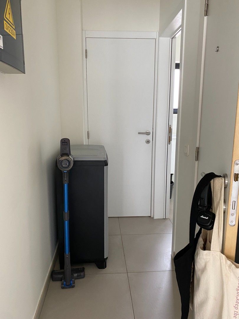 Gerenoveerd mooi appartement in centrum Eeklo! foto 8