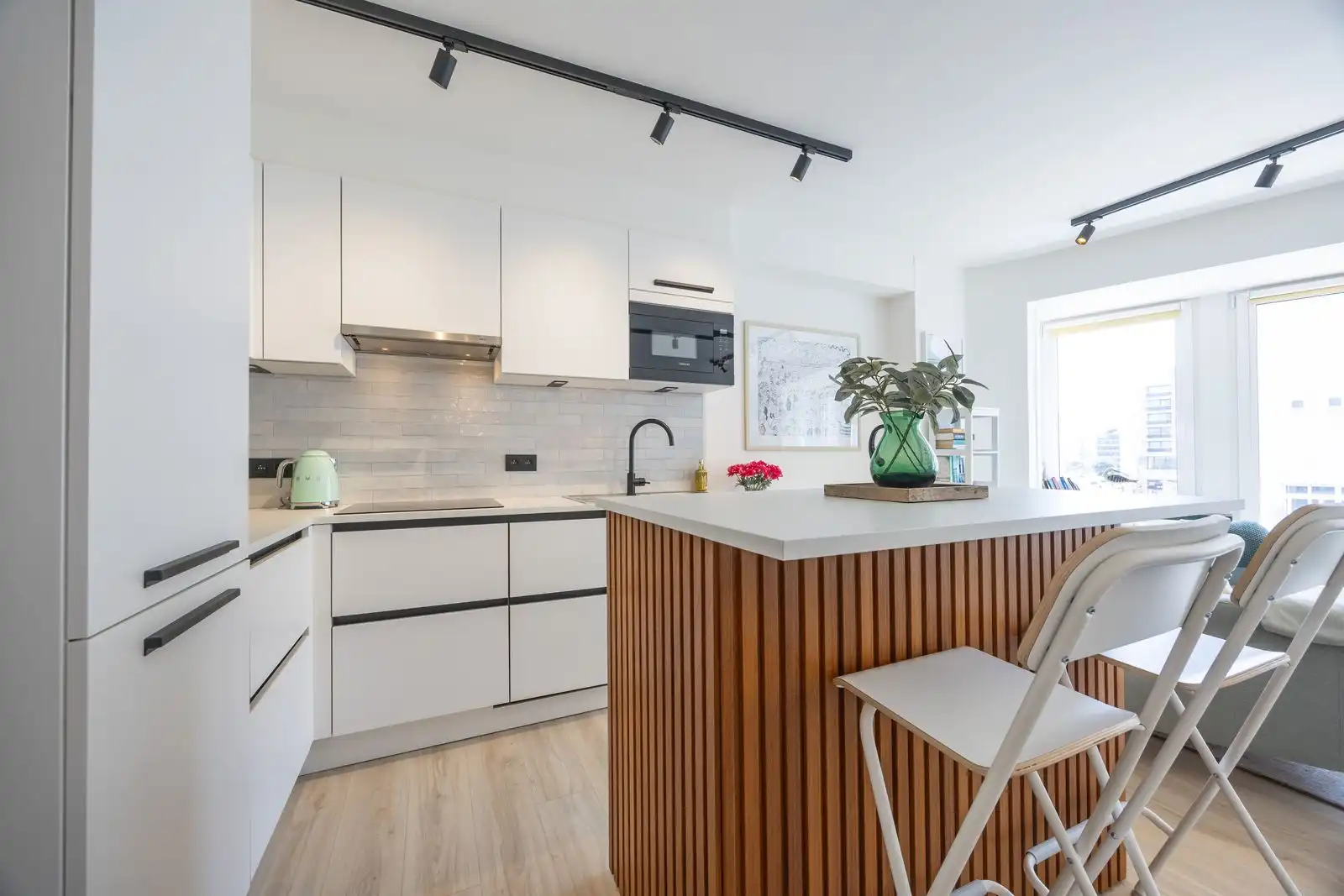 Subliem gerenoveerd appartement met 2 slaapkamers pal aan zee foto 7