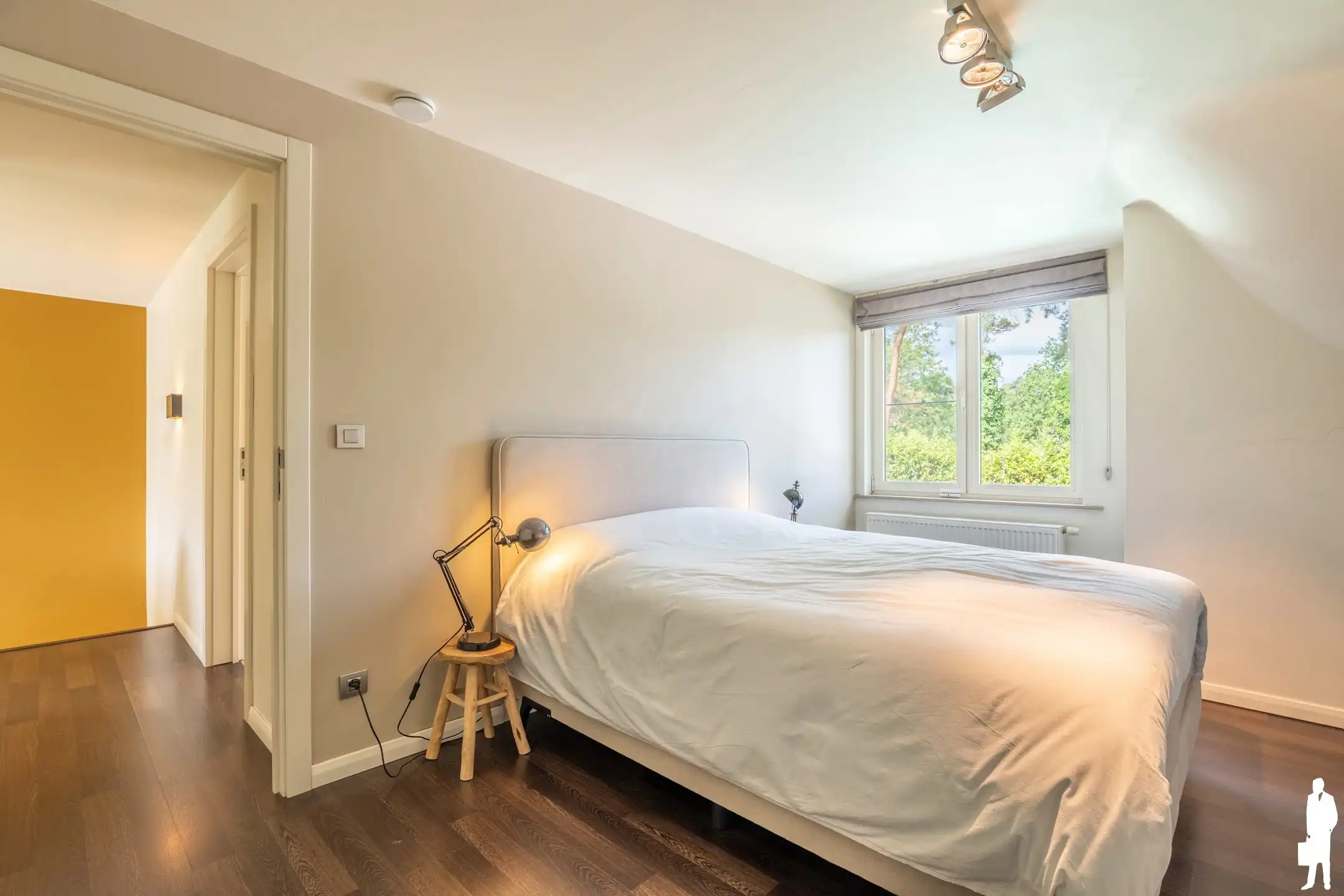 Villa met zwembad en poolhouse op een perceel van 1.350m² foto 11