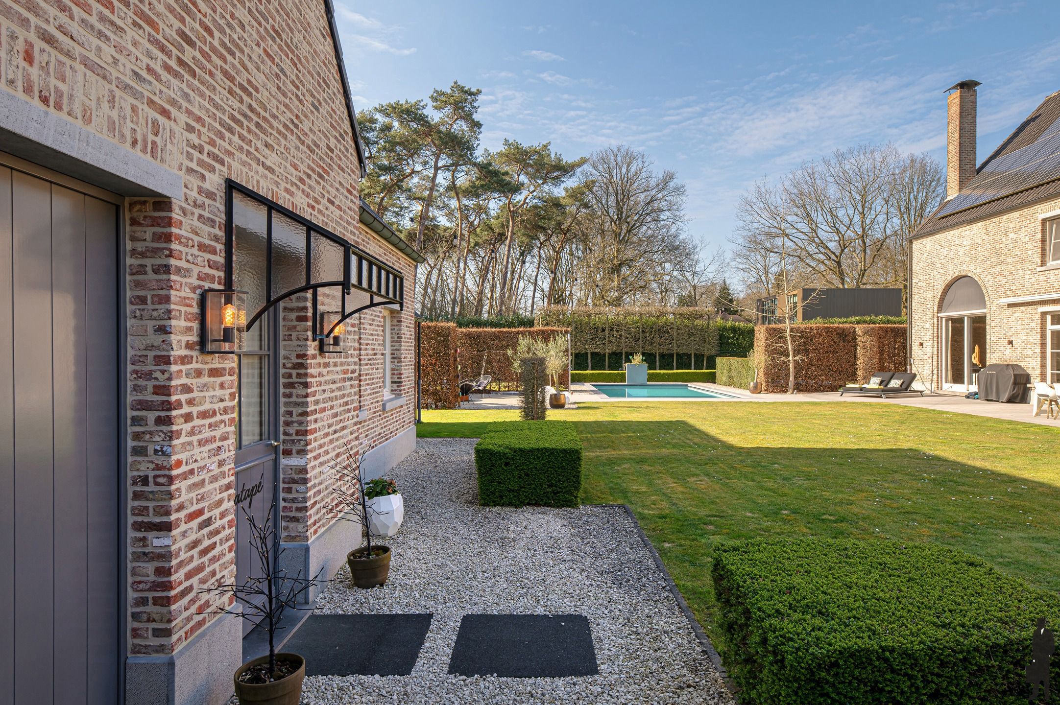 Topvilla met paardenaccomodatie, infinity-pool en 2e woning! foto 37