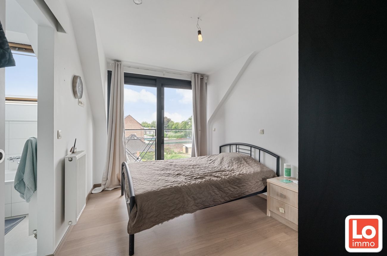 Mooi appartement met 3 slaapkamers, 2 badkamers en autostaanplaats in Centrum Lochristi foto 7