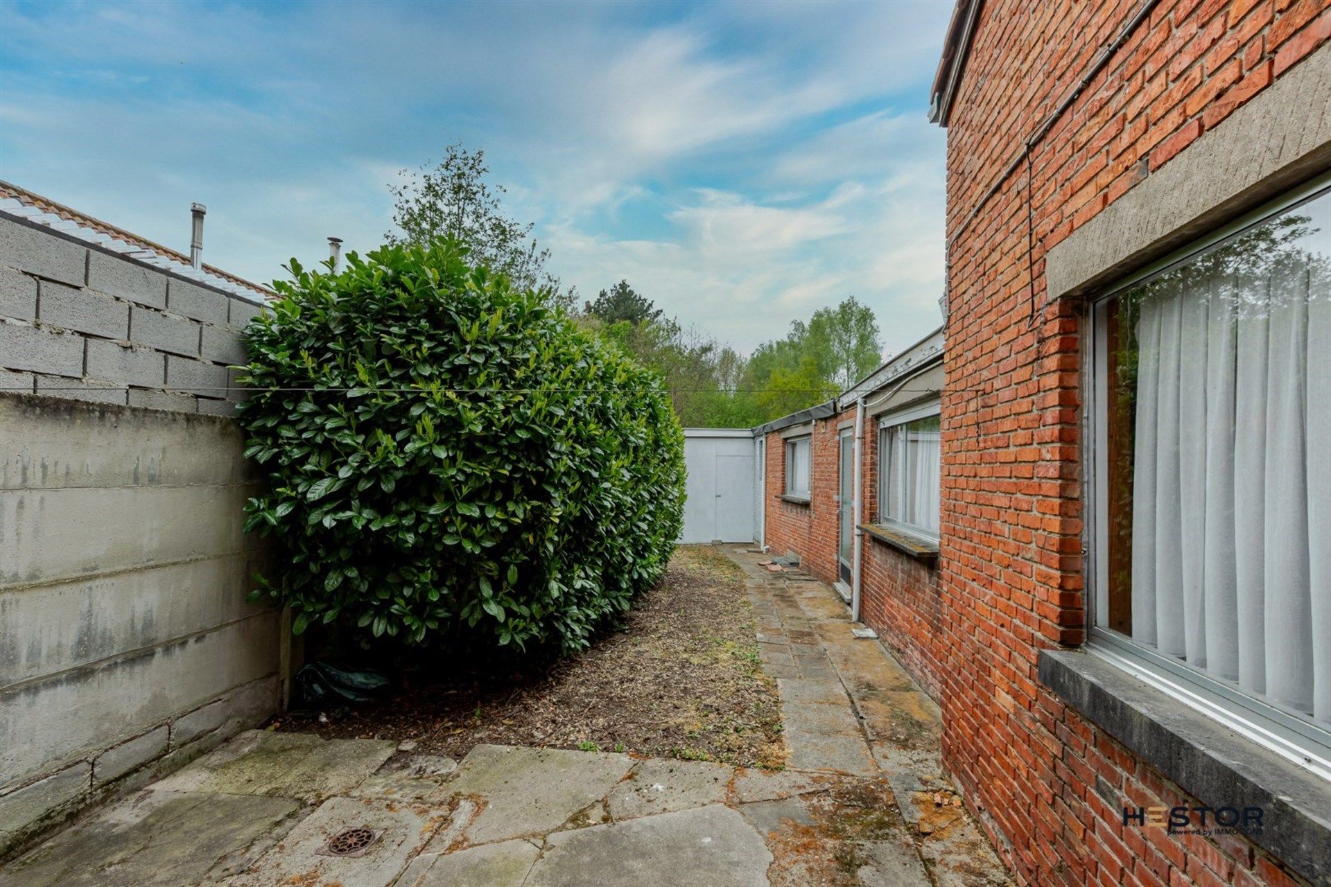 Woning in centrum Stekene met potentieel foto 15