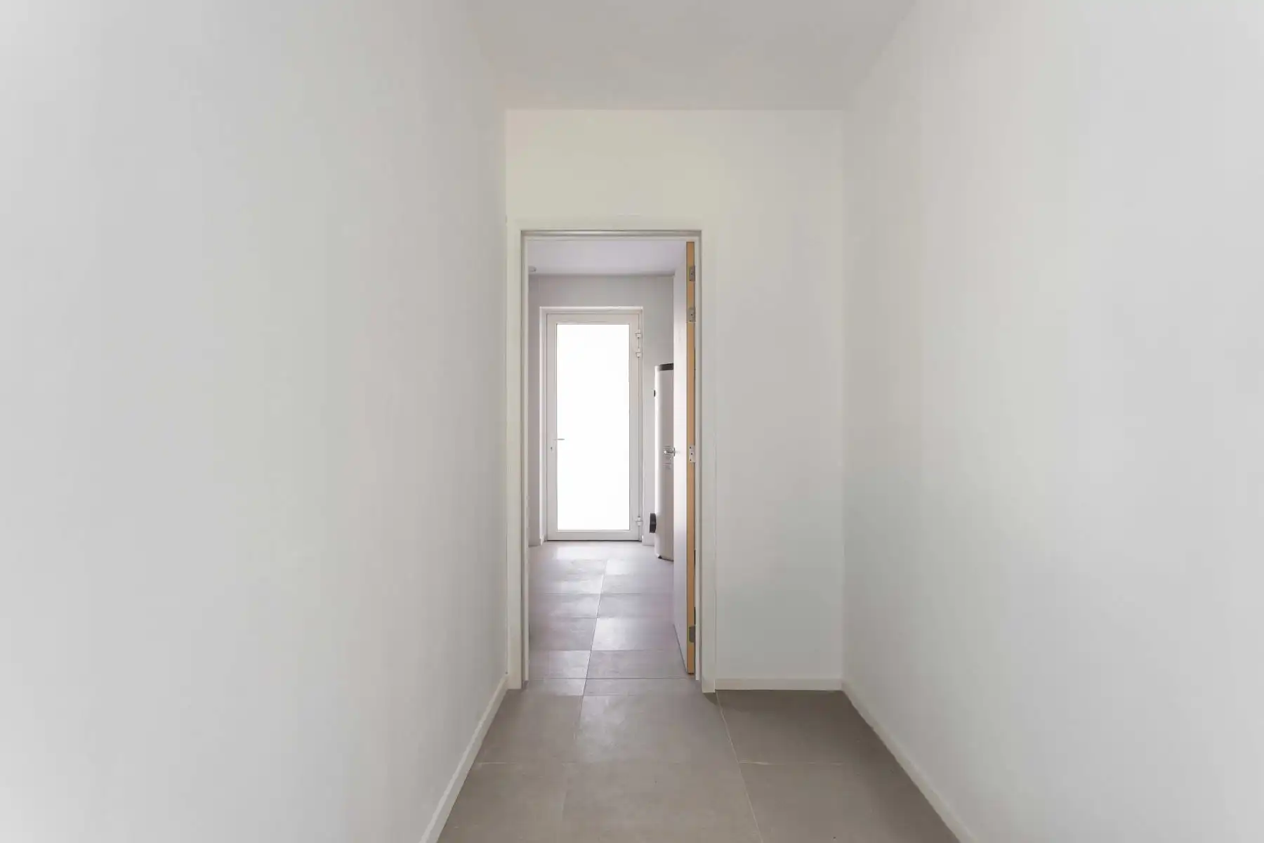 Nieuwbouwwoning met gunstige ligging en uitzicht foto 11