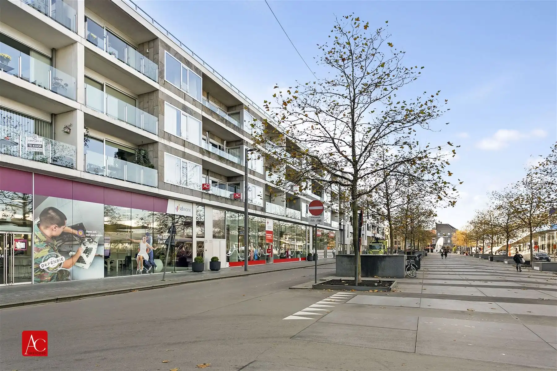 Appartement 1ste verdieping met ondergrondse garage foto {{pictureIndex}}