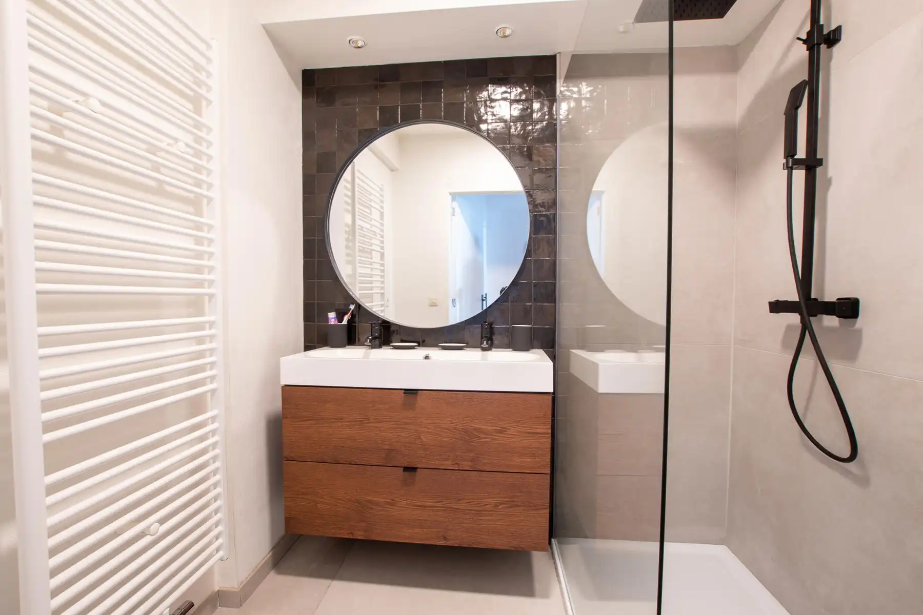 Gemeubeld appartement op de vijfde verdieping gelegen in hartje Zoute op enkele passen van het Albertplein en de zee foto 11