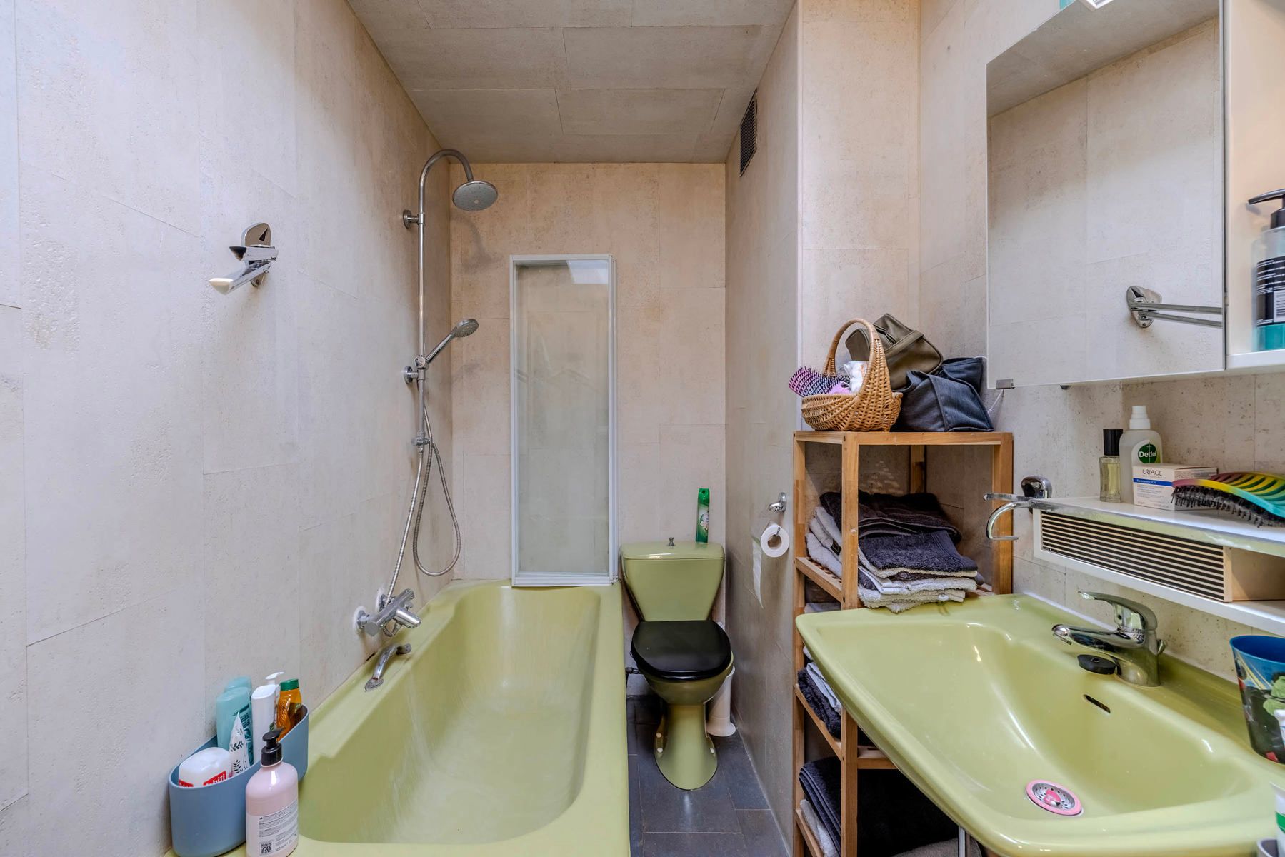 Rustig gelegen, gerenoveerde woning met o.a. 4 slaapkamers foto 25