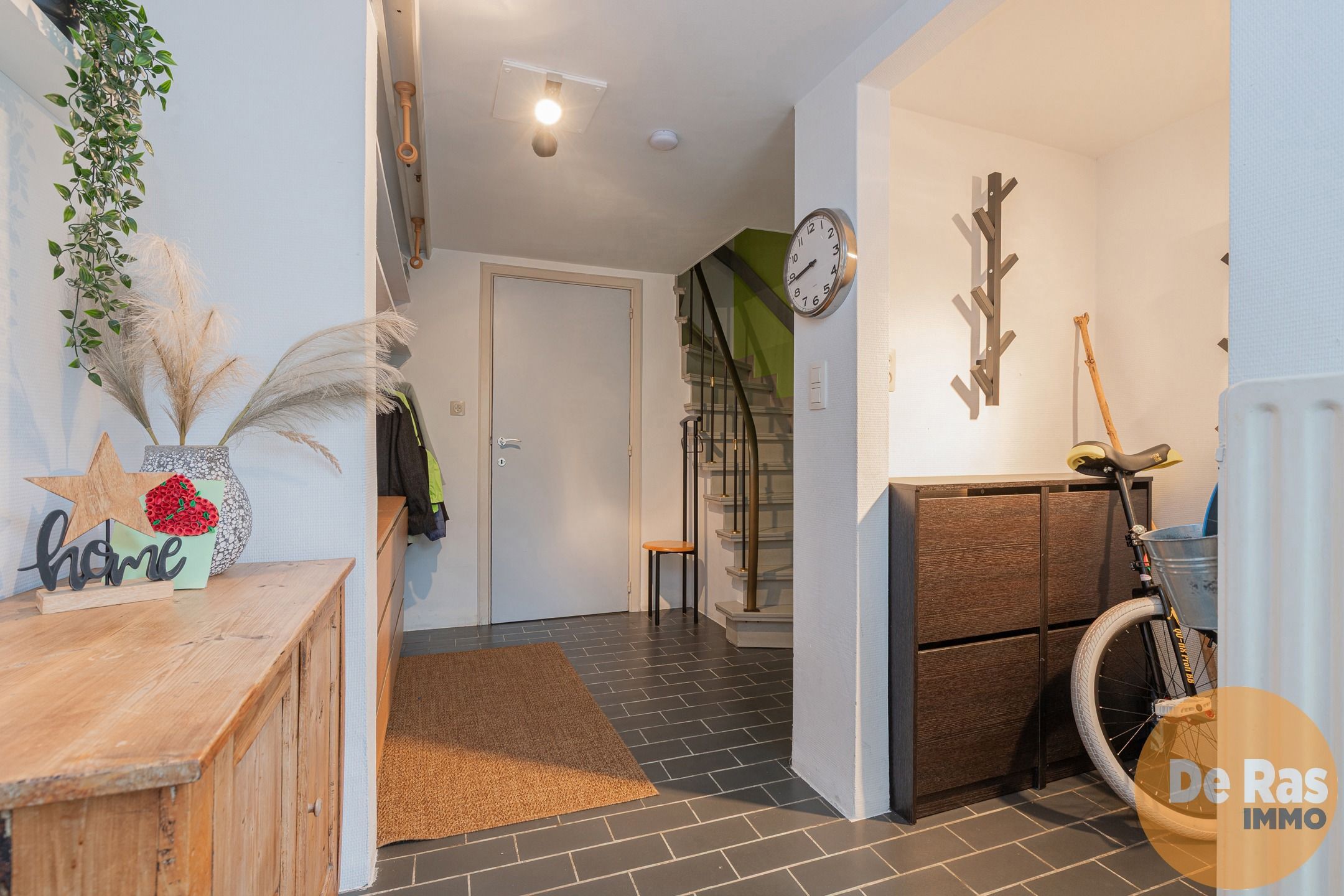 AALST-INSTAPKLARE GEZINSWONING NABIJ CENTRUM EN PARK-4 SLPKS foto 3