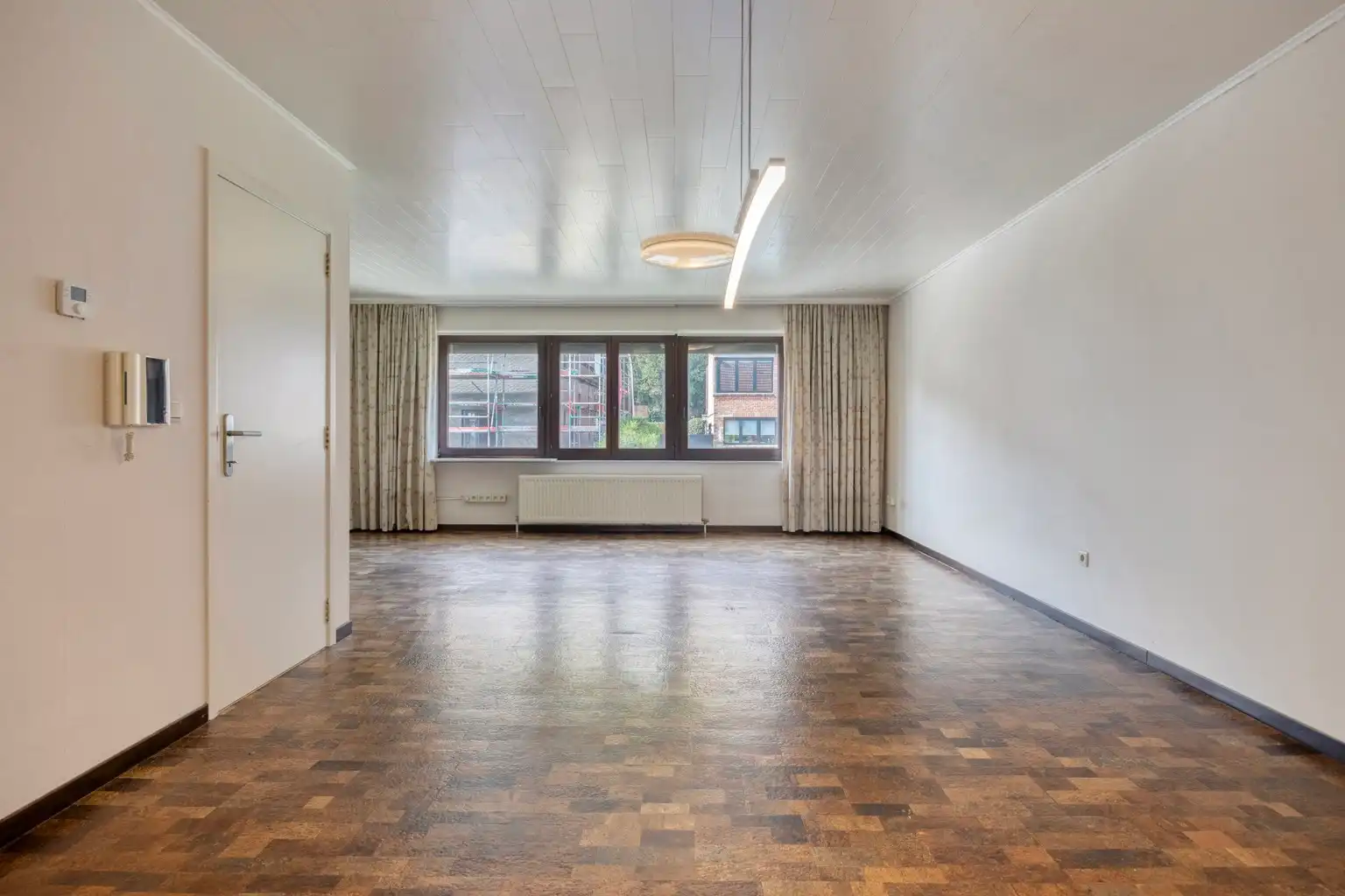 MOOIE WOONST MET GARAGE EN STADSTUIN IN HEVERLEE foto 11