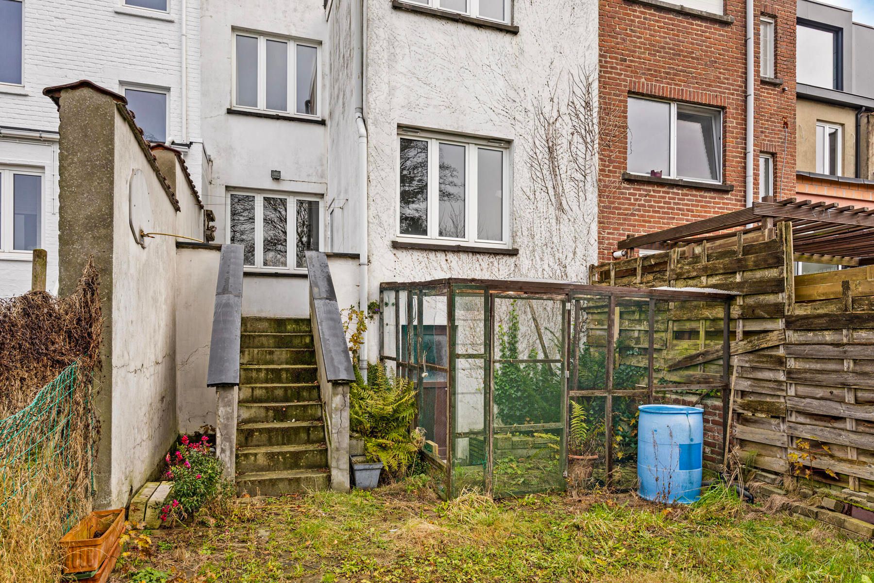 Karaktevolle woning met 4 slaapkamers in hartje Dilbeek foto 28