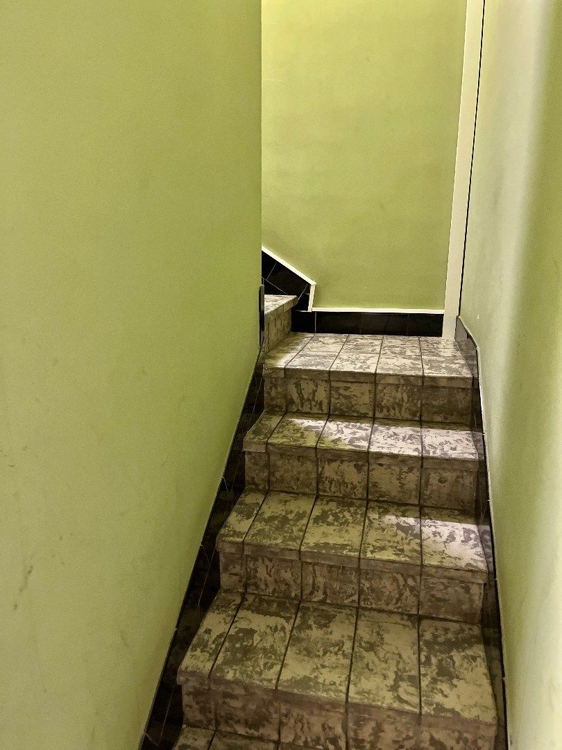 Vrije studio met open zicht op het station foto 14