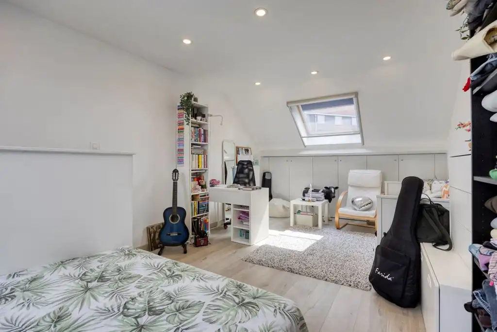 Prachtig gerenoveerde gezinswoning op een toplocatie foto 18