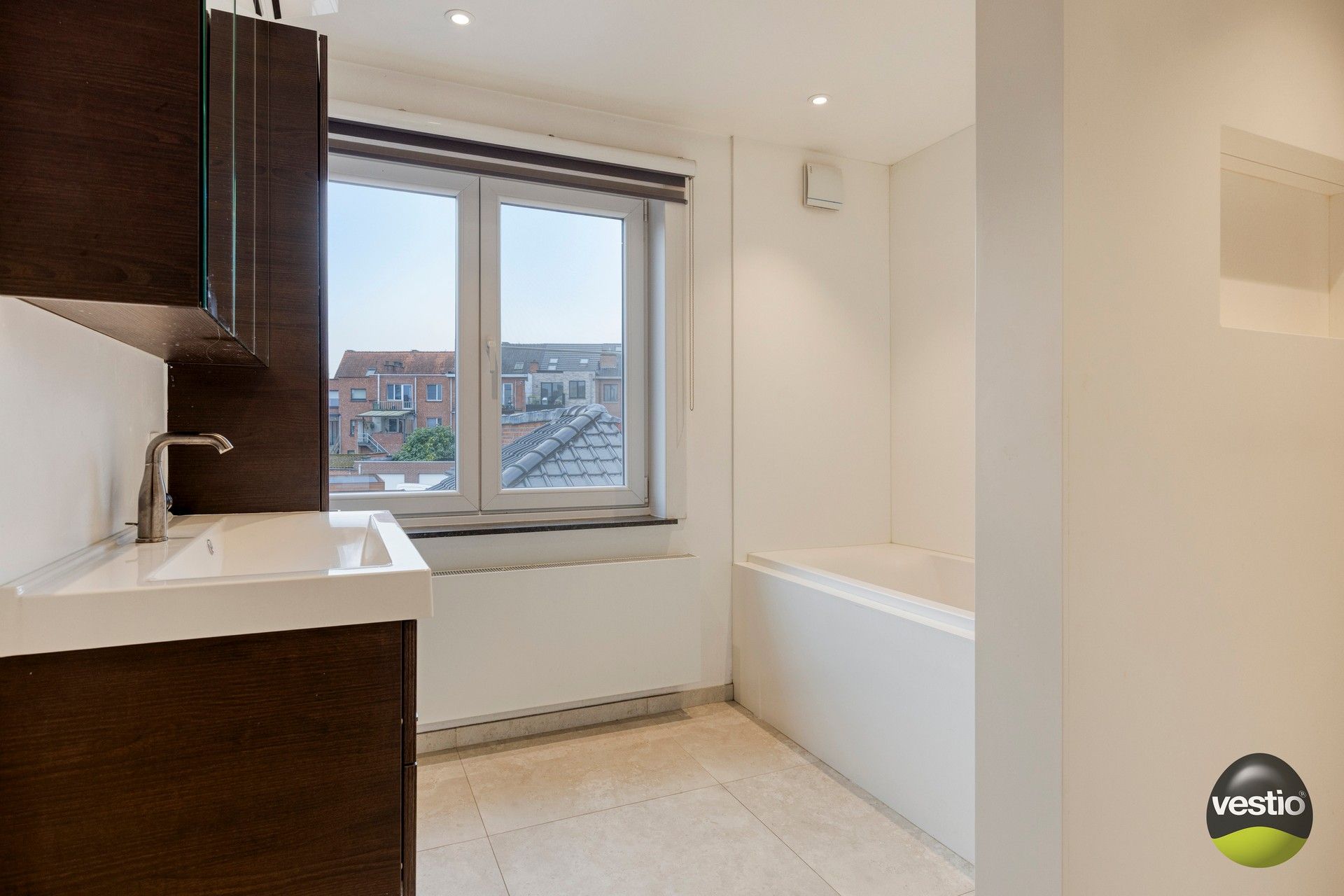 Charmante, gerenoveerde stadswoning met 4 slaapkamers en grote stadstuin. foto 15