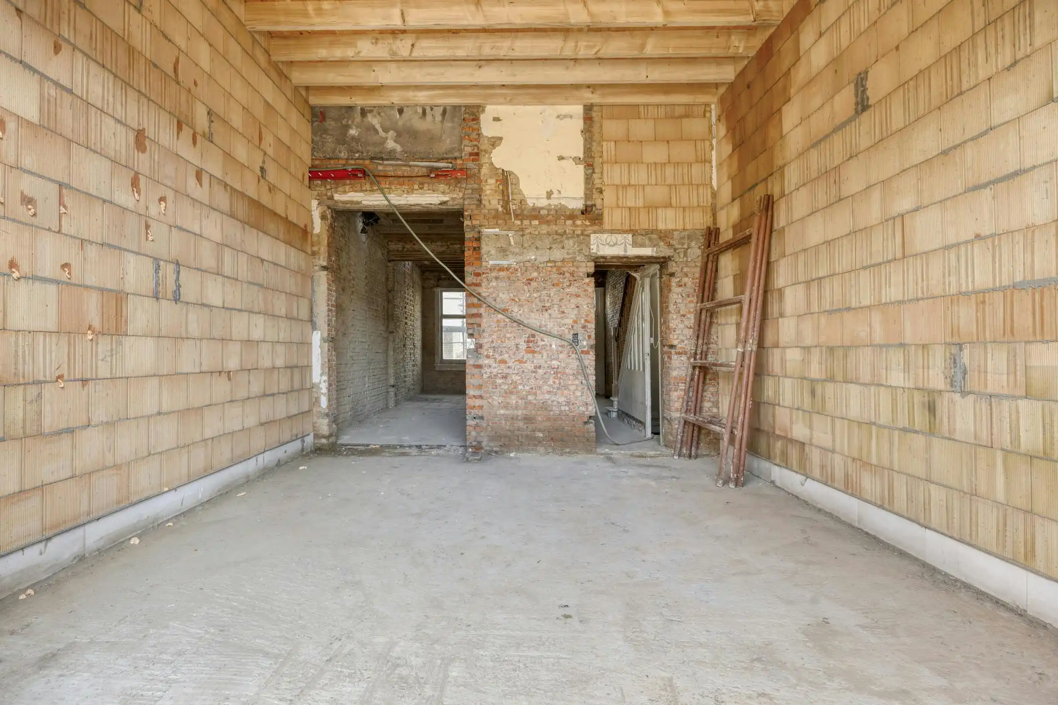 Herenhuis te koop in Deurne nabij boekenbergpark (4 slpk) foto 9