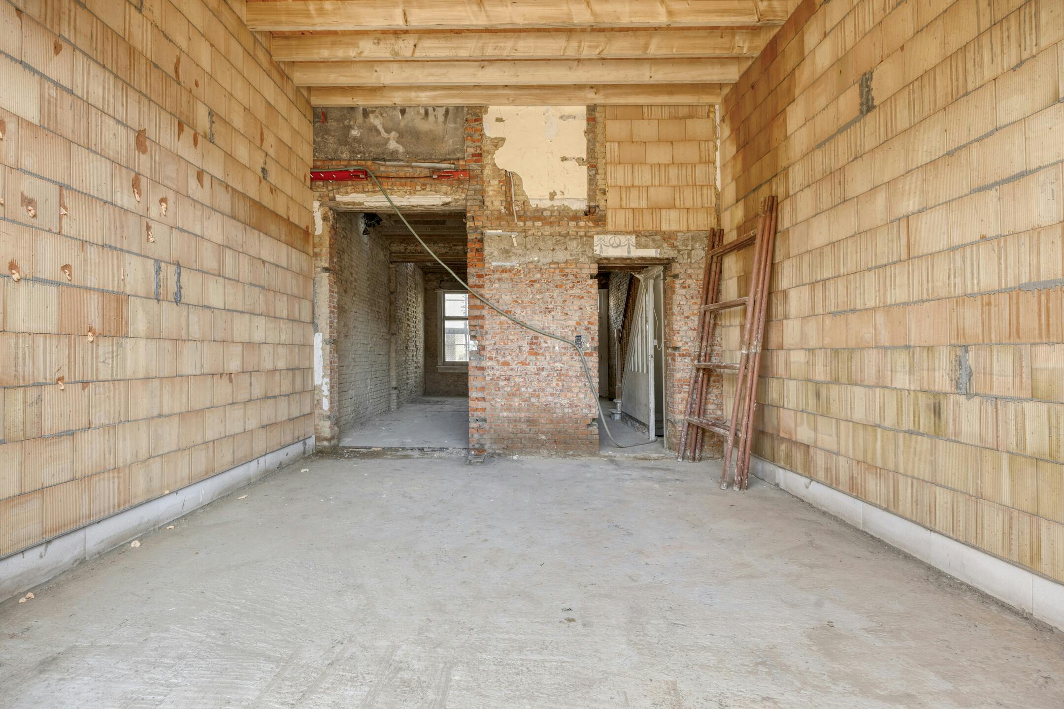 Herenhuis te koop in Deurne nabij boekenbergpark (4 slpk) foto 8