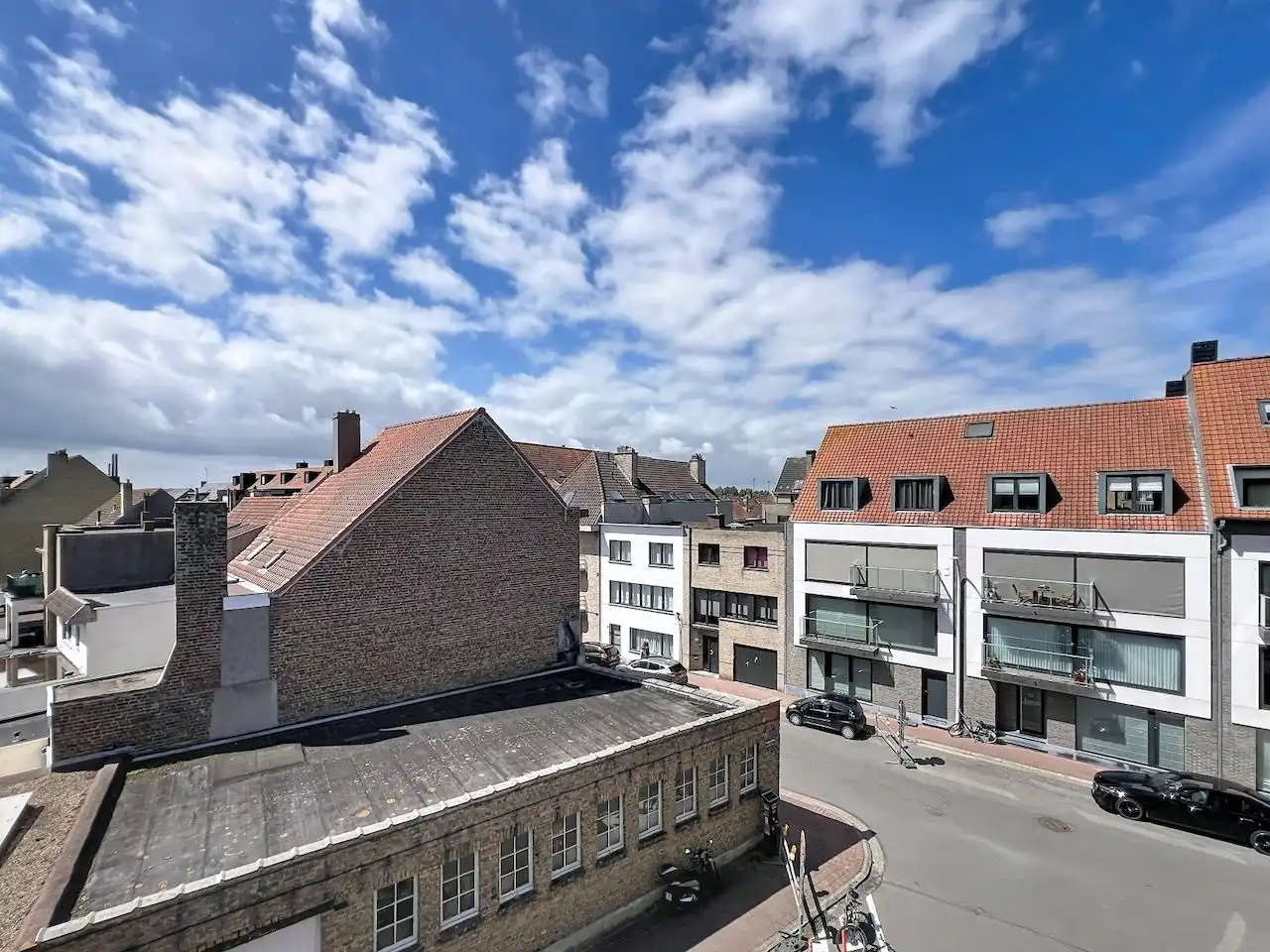 Lichtrijk appartement met zonnig, zuidgericht terras. foto 9