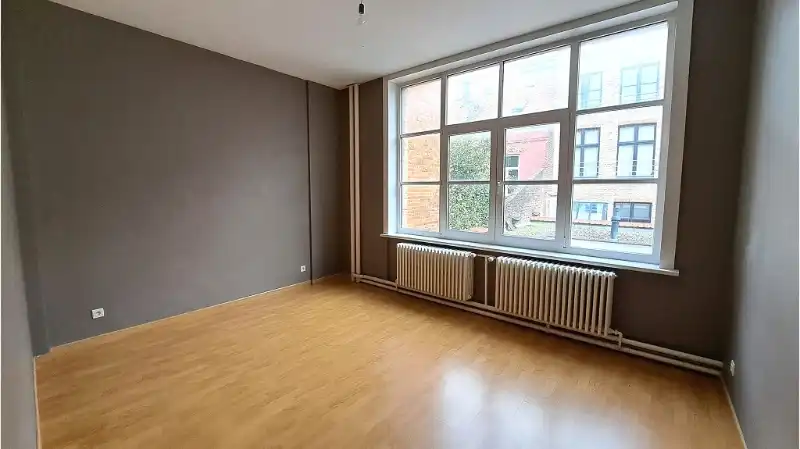 Ruim 2-slaapkamerappartement te koop in centrum Brugge foto 5