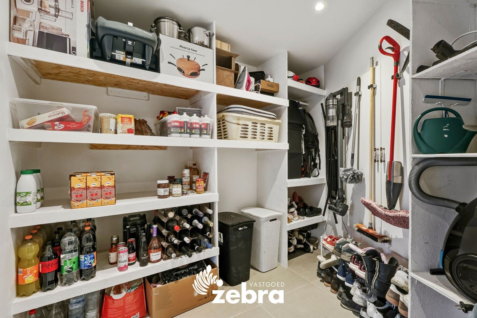 Instapklare gerenoveerde woning met tuin en dakterras te centrum Moorsele! foto 12