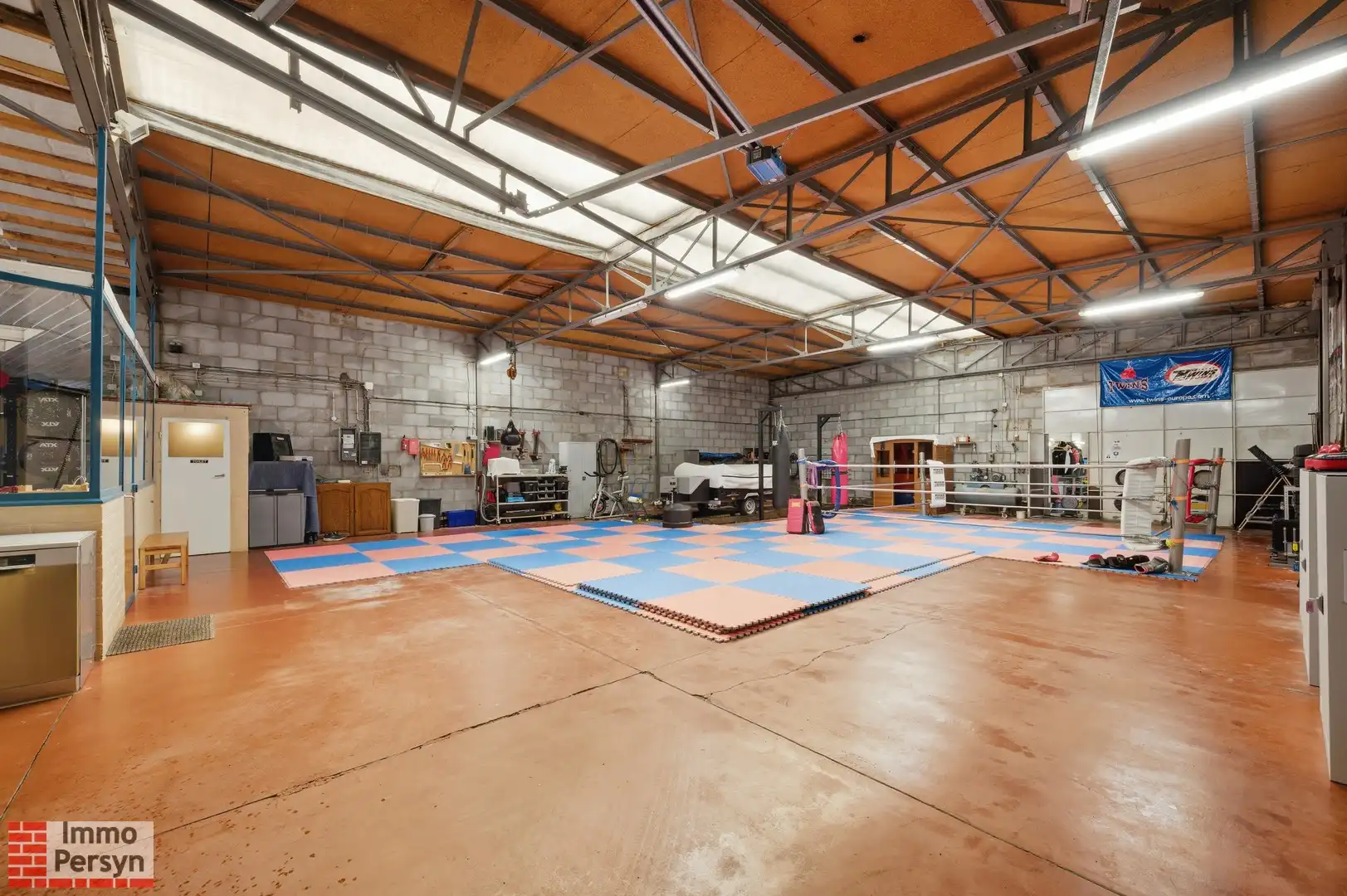 Woning met loods en aangrenzende bouwgrond te koop. 27 are foto 40