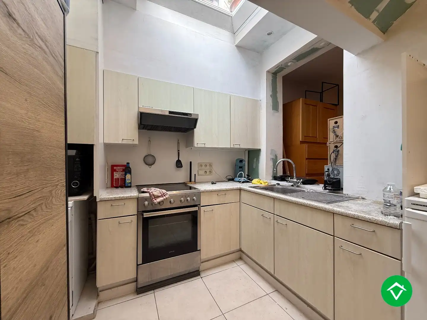 Op te frissen rijwoning met 3 slaapkamers in centrum Roeselare foto 6