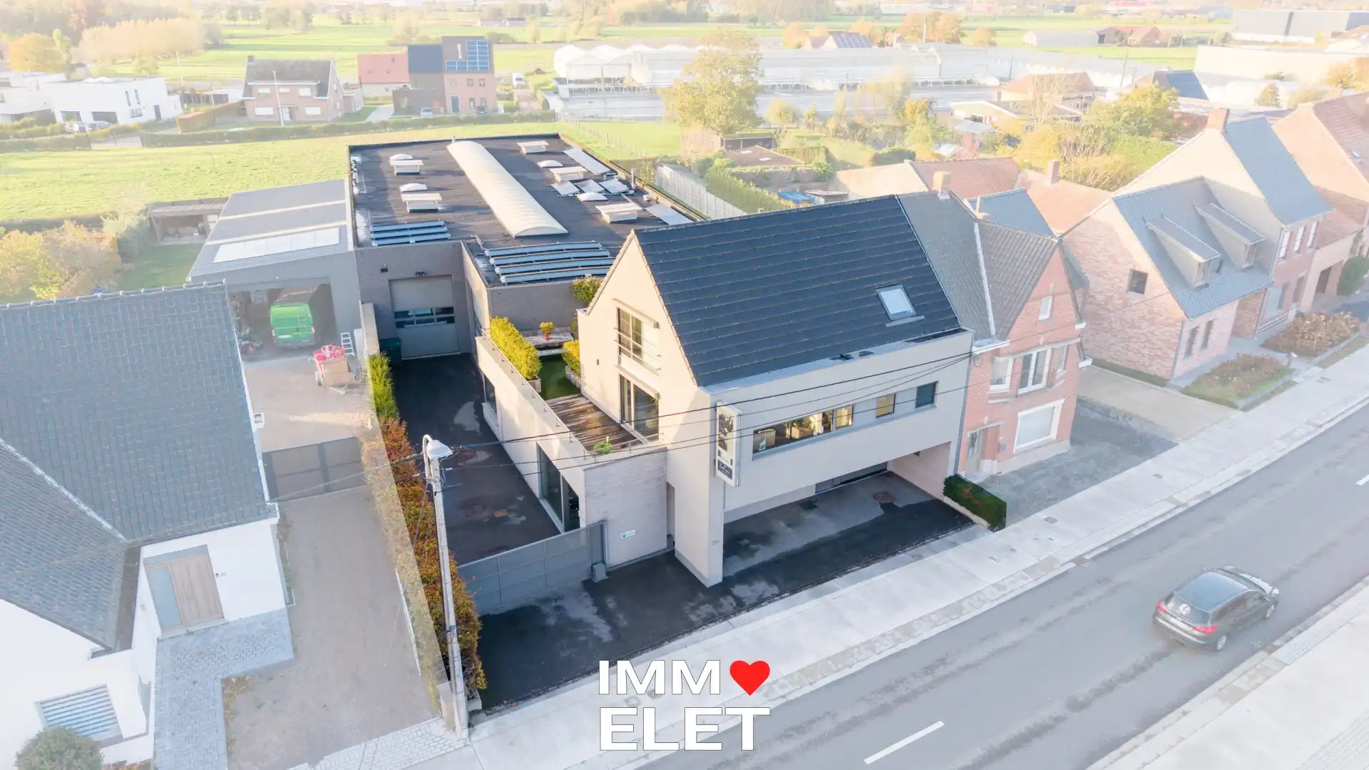 Commercieel te koop Vichtseweg 256 - 8790 Waregem