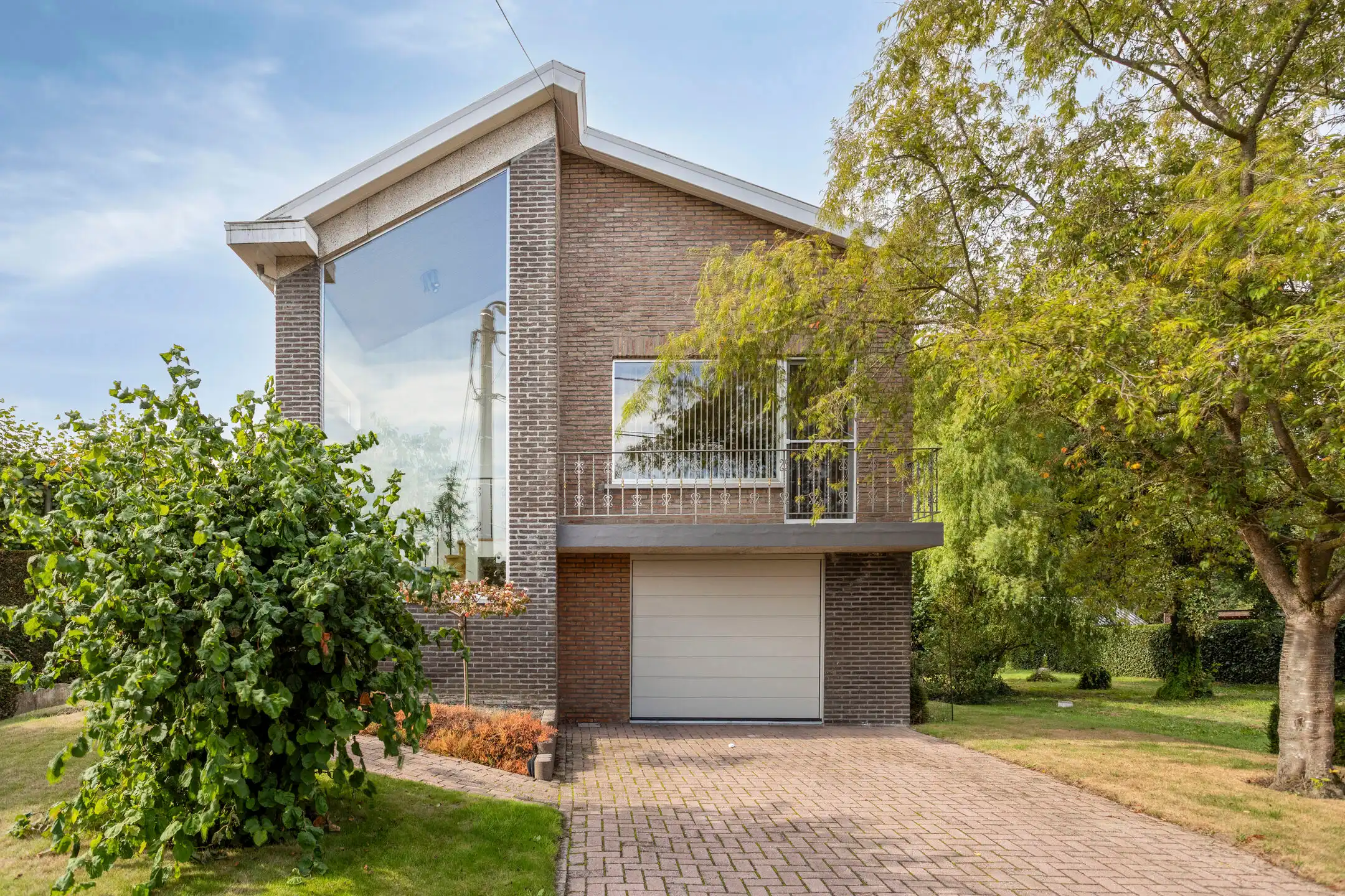 Perfect onderhouden woning met 3 slaapkamers op 8 are foto 4