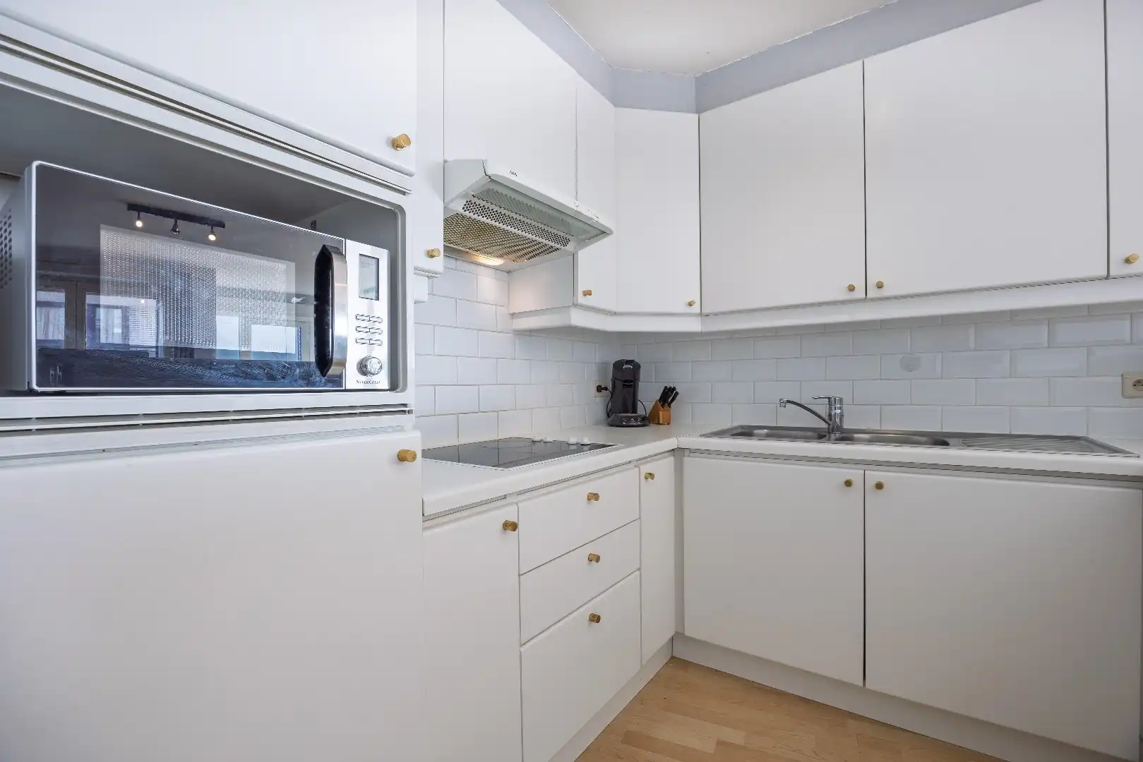 Uitzonderlijk hoekappartement met zijdelings zeezicht  foto 12