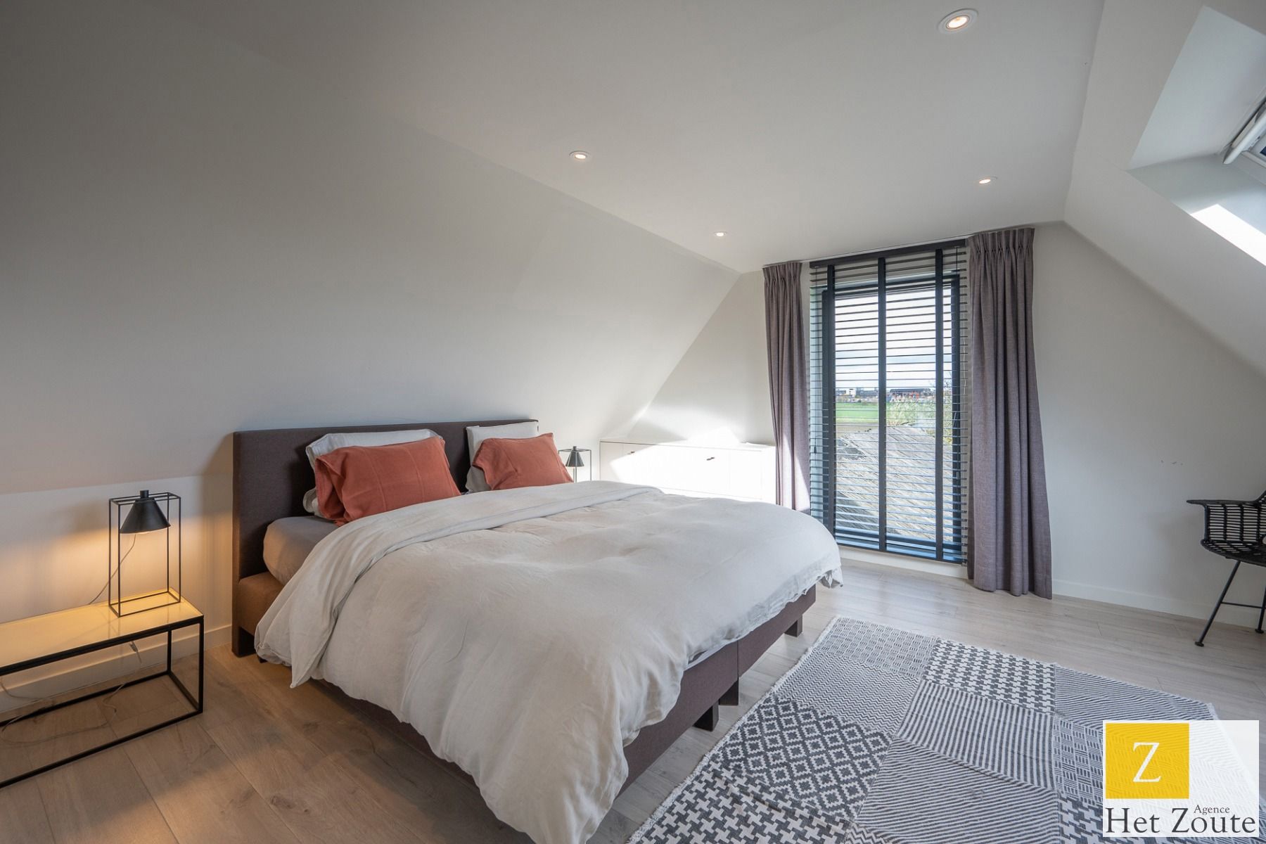 Twee ruime villa’s op één groot perceel (5.460 m²) te Knokke foto 36