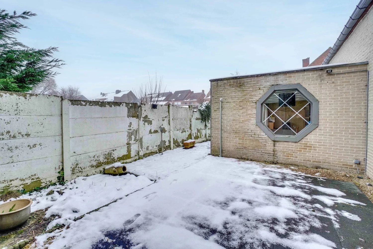 Ruime, gerenoveerde woning op een goede locatie foto 30
