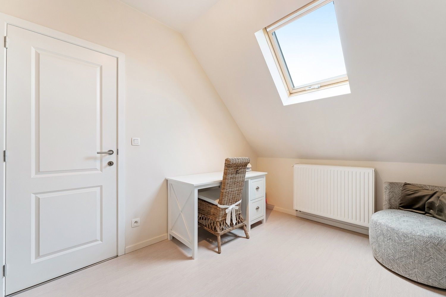 Duplex met 2 slaapkamers in centrum Putte foto 9